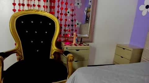 Snapshot of meggan_n_dante chatting on March 1, 2025, 7:30 am Meggan N Dante online show from March 1, 2025, 7:30 am