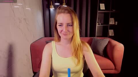 Snapshot of meggysun chatting on September 11, 2025, 1:33 pm Meggy online show from September 11, 2025, 1:33 pm