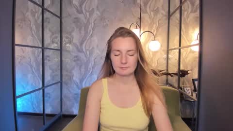 Snapshot of meggysun chatting on September 30, 2025, 1:27 pm Meggy online show from September 30, 2025, 1:27 pm