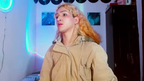 Snapshot of meghan_devil_ chatting on December 22, 2025, 6:21 am meghan_devil_ online show from December 22, 2025, 6:21 am