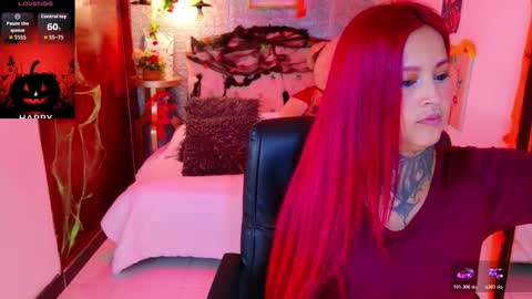 Snapshot of meghan_nill chatting on October 20, 2025, 2:56 am Meghan online show from October 20, 2025, 2:56 am