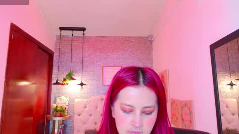 Snapshot of meghan_nill chatting on November 6, 2025, 2:56 am Meghan online show from November 6, 2025, 2:56 am