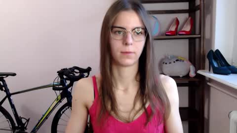 Snapshot of megi_erotic chatting on December 14, 2025, 7:36 am Megi online show from December 14, 2025, 7:36 am