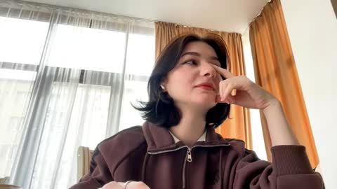 Snapshot of meglusardi chatting on October 29, 2025, 9:33 am Megan online show from October 29, 2025, 9:33 am