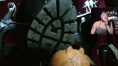Goddess Sara online show from May 1, 2026, 12:37 am