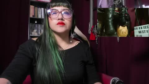 Goddess Sara online show from May 26, 2026, 3:46 am