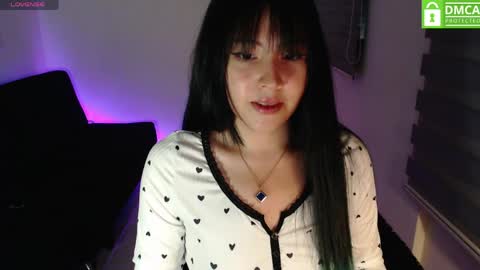 WETWATERMELL online show from April 6, 2026, 12:41 am