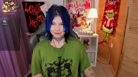 Snapshot of mekurisu chatting on December 9, 2024, 4:23 am mekurisu online show from December 9, 2024, 4:23 am