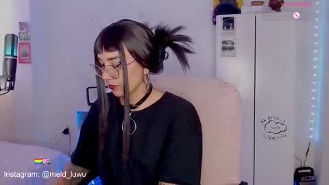 Snapshot of mel_dahlia chatting on January 16, 2026, 4:00 pm Melissa - - Please help me to reach 100 thumbs up online show from January 16, 2026, 4:00 pm