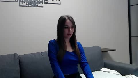 Snapshot of meladams chatting on December 8, 2024, 10:03 pm meladams online show from December 8, 2024, 10:03 pm