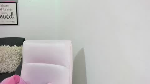 melan_owen online show from January 11, 2025, 10:51 am