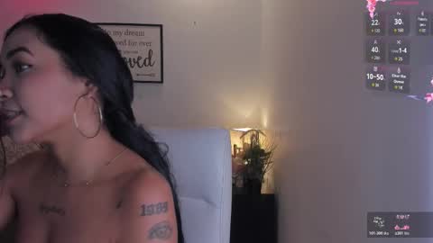 melan_owen online show from November 15, 2025, 11:07 am