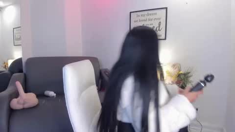 Snapshot of melan_owen chatting on January 12, 2026, 10:53 am melan_owen online show from January 12, 2026, 10:53 am