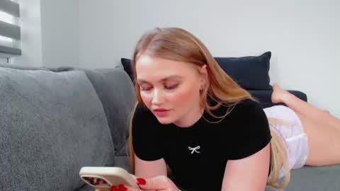 Melania online show from February 18, 2026, 11:50 am