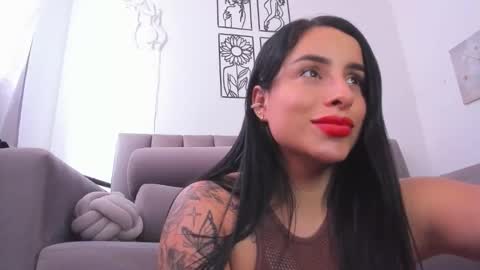 Snapshot of melani_greyy chatting on September 23, 2025, 9:29 pm melani greyy online show from September 23, 2025, 9:29 pm