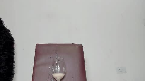 Snapshot of melania_browis chatting on January 8, 2026, 5:32 am Melania online show from January 8, 2026, 5:32 am