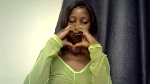 Snapshot of melanie_nay chatting on September 19, 2025, 5:20 am melanie_nay online show from September 19, 2025, 5:20 am