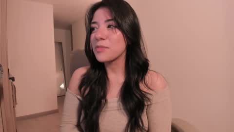 Snapshot of melanie_owo chatting on February 20, 2026, 12:40 am Melanie online show from February 20, 2026, 12:40 am