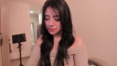 Snapshot of melanie_owo chatting on February 26, 2026, 5:23 pm Melanie online show from February 26, 2026, 5:23 pm