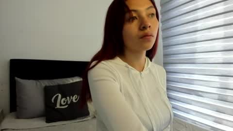 Melanie roux  online show from June 30, 2026, 12:39 pm