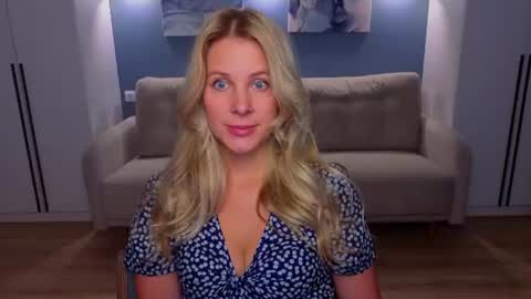 Melanie Bennett online show from June 25, 2026, 7:02 am