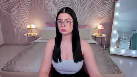 Snapshot of melaniecarterr chatting on January 16, 2025, 4:50 pm Melanie online show from January 16, 2025, 4:50 pm