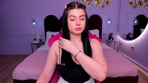 Snapshot of melaniecarterr chatting on February 21, 2025, 3:21 pm Melanie online show from February 21, 2025, 3:21 pm