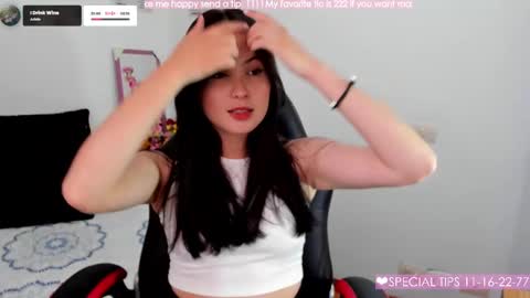 Snapshot of melanieev chatting on February 13, 2025, 5:01 pm mel online show from February 13, 2025, 5:01 pm