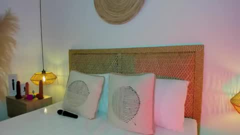 Snapshot of melaniejeann_ chatting on February 5, 2026, 2:38 am melaniejeann_ online show from February 5, 2026, 2:38 am