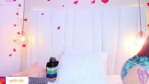 Snapshot of melanieklaus chatting on October 18, 2025, 11:33 am Melanie online show from October 18, 2025, 11:33 am