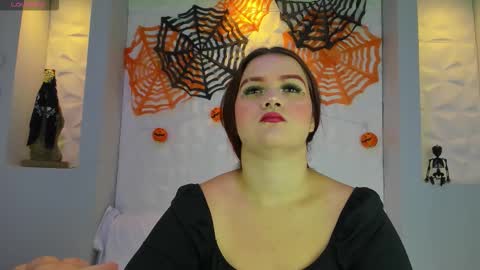 Snapshot of melanieklaus chatting on November 1, 2025, 11:12 am Melanie online show from November 1, 2025, 11:12 am