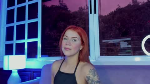 Melanie Roux online show from March 29, 2026, 11:43 am