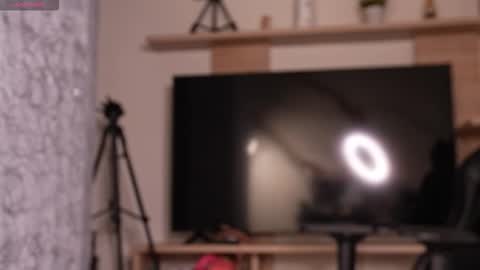 Snapshot of melanny_luv chatting on February 15, 2026, 8:38 pm MelanyLuv online show from February 15, 2026, 8:38 pm
