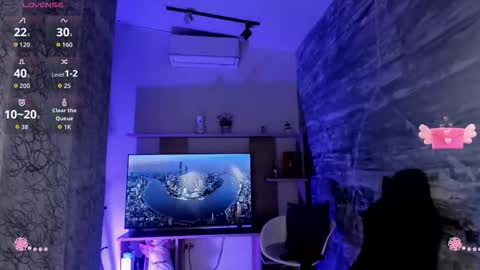 Snapshot of melanny_luv chatting on March 5, 2026, 9:33 pm MelanyLuv online show from March 5, 2026, 9:33 pm
