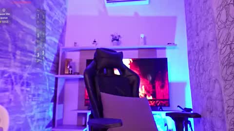 Snapshot of melanny_luv chatting on March 15, 2026, 9:54 pm MelanyLuv online show from March 15, 2026, 9:54 pm