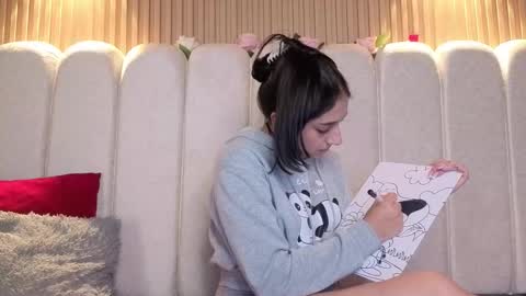 melanny_petite online show from March 12, 2026, 1:50 pm