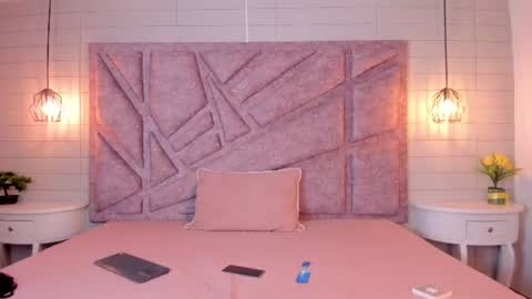 Snapshot of melany_heaven chatting on July 17, 2026, 10:14 pm melany_heaven online show from July 17, 2026, 10:14 pm