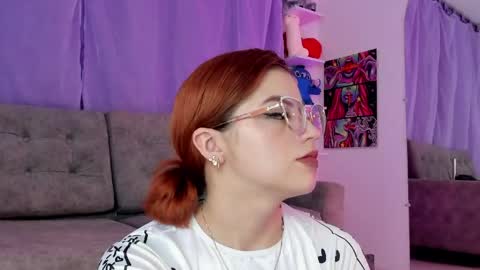 Snapshot of melany_jhonsonn chatting on April 30, 2026, 2:29 am melany_jhonsonn online show from April 30, 2026, 2:29 am