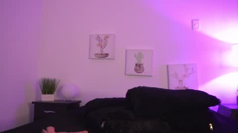 Snapshot of melany_riccii chatting on January 8, 2025, 1:21 am melany online show from January 8, 2025, 1:21 am