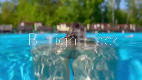 Adel online show from November 21, 2025, 6:50 pm