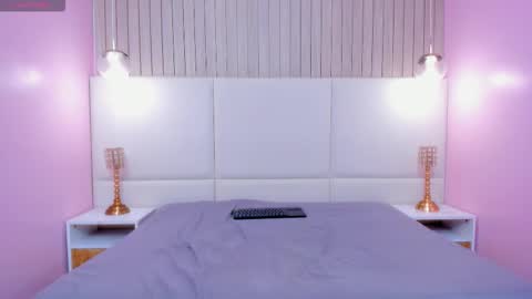 Snapshot of melanywayne_ chatting on October 22, 2025, 7:13 pm Melany online show from October 22, 2025, 7:13 pm