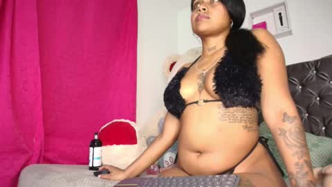 melanny online show from November 30, 2025, 11:09 pm