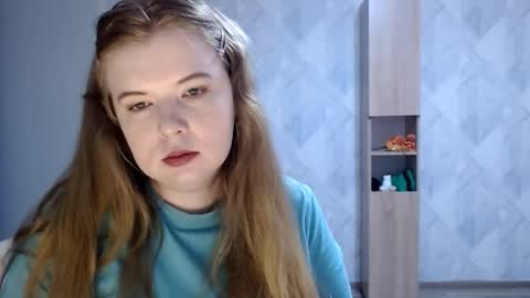 Melina online show from November 19, 2025, 5:40 am