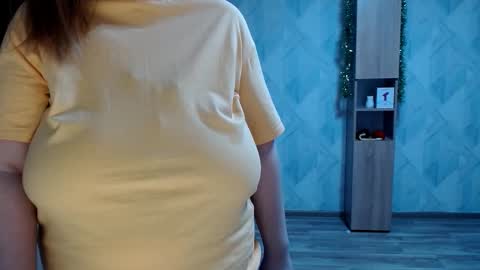 Melina online show from November 30, 2025, 6:06 am