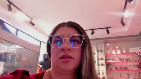 Snapshot of melinda_bob chatting on October 27, 2025, 12:53 pm Melinda online show from October 27, 2025, 12:53 pm