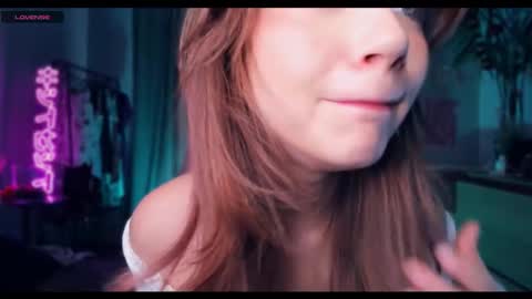 Snapshot of melisa_ginger chatting on February 7, 2026, 9:46 am Im Melisa 3 online show from February 7, 2026, 9:46 am