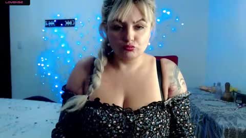 Melisa online show from October 20, 2025, 12:44 am