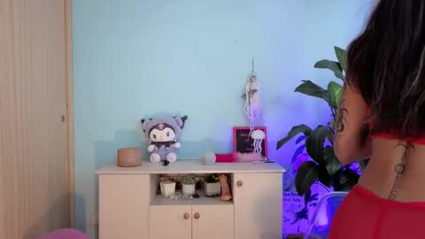 Melissa online show from November 6, 2025, 12:28 pm