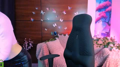 Melisa online show from January 4, 2025, 8:59 pm