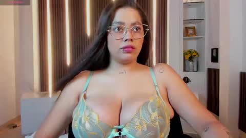 Melissa  Everyday From 1430 to 2130 Col Time online show from November 11, 2025, 8:42 pm